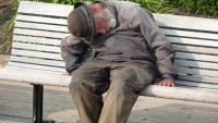 bezdomovec homeless-man-552571 1280